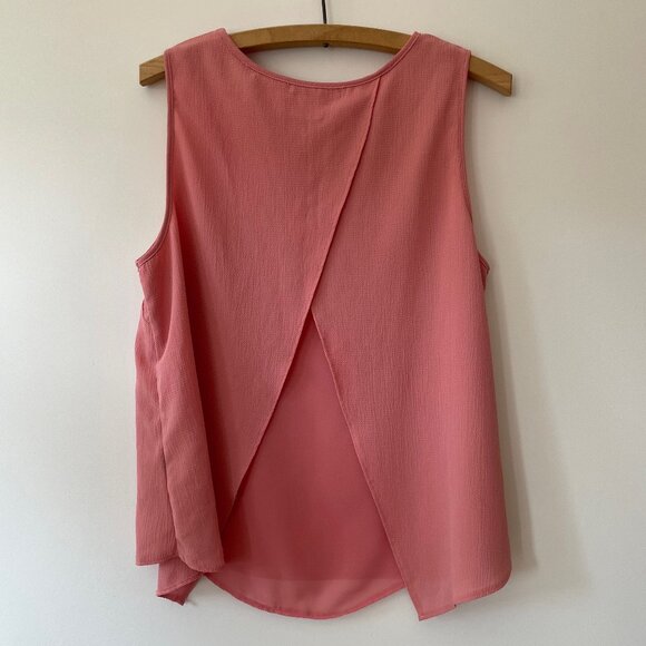 Suzy Shier - Layered Tank Top Blouse - Picture 3 of 8